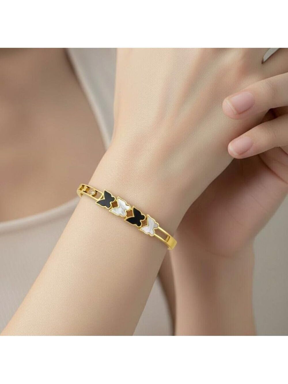 Exquisite Geometric Black and White Butterfly-Accented Stainless Steel Bracelet